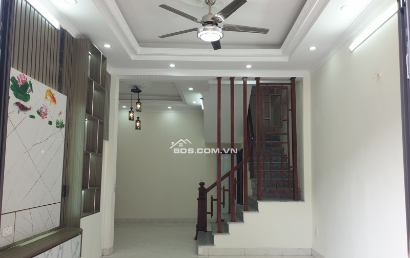 BÁN NHÀ ĐẸP 1.68 TỶ XÂY MỚI 3 TẦNG 45M2 NGÕ ĐOÀN TRẦN NGHIỆP