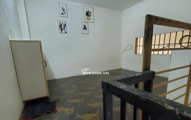 CHO THUÊ PHÒNG TRỌ 1/8 ĐƯỜNG SỐ 10 PHƯỜNG TÂN HƯNG, 18M 2,8TR/TH. LH:0919005798.