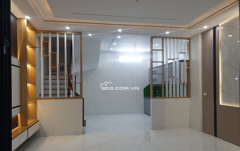 BÁN NHÀ ĐẸP 2.2 TỶ 3 TẦNG 45M2 ( TÂY NAM ) NGÕ 19/5