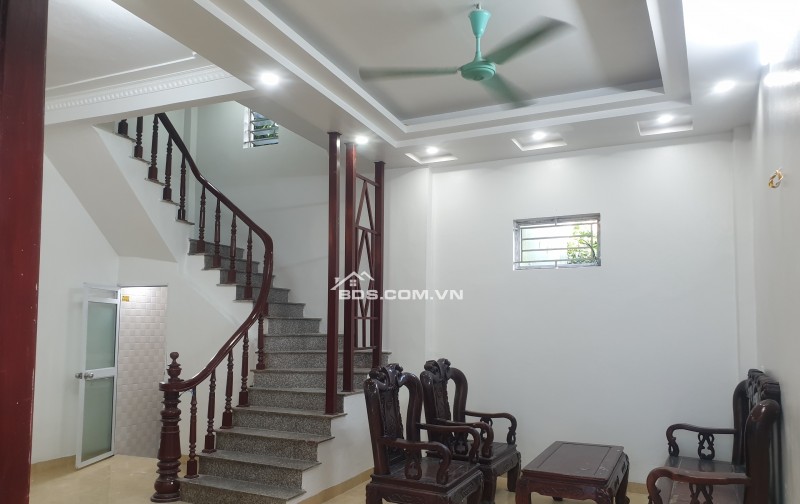 BÁN NHÀ ĐẸP 1.38 TỶ 2 TẦNG 45M2 NGÕ TÔ HIẾN THÀNH