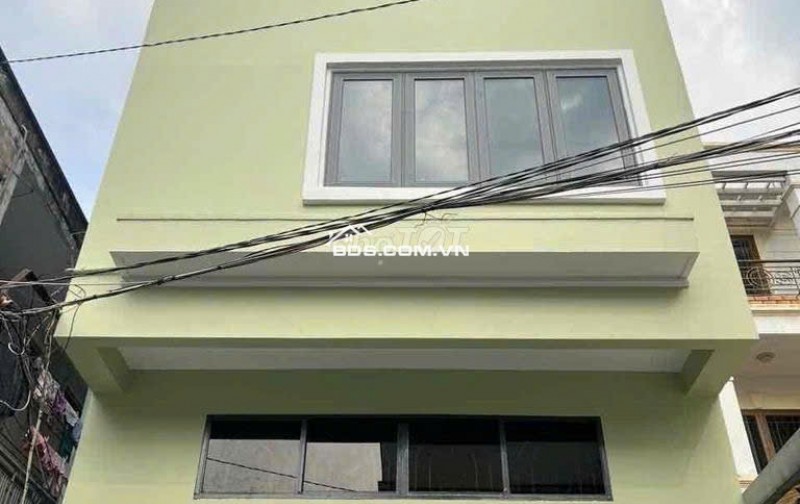 TÔI CẦN BÁN CĂN NHÀ HẺM XE HƠI 60/76 ĐƯỜNG LÝ CHÍNH THẮNG P8Q3. LH:0966775504.