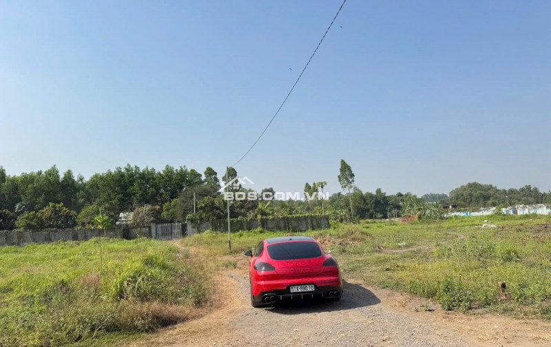 BÁN 3300M2 ĐẤT TẠI PHƯỚC TÂN - TP BIÊN HOÀ. SHR. 33 TỶ. LH:0933449988.