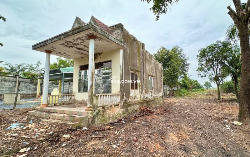 BÁN ĐẤT 2 MẶT TIỀN TẶNG NHÀ TẠI TP BIÊN HOÀ, DT 4200M2, SỔ SẴN, CHỈ 19 TỶ. LH:0933449988.