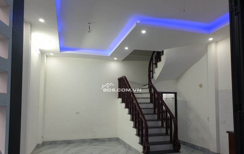 BÁN NHÀ ĐẸP 1.88 TỶ 3 TẦNG 36M2 ( ĐÔNG NAM ) NGÕ TRẦN QUANG KHẢI