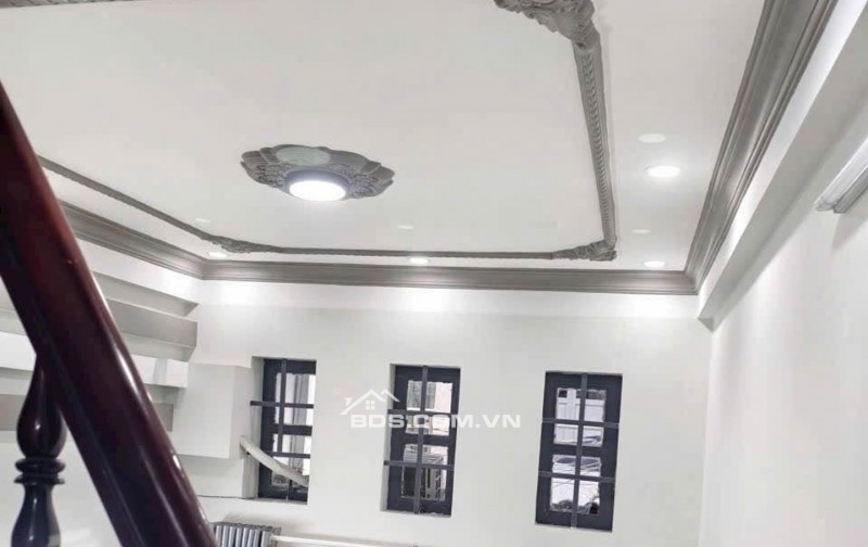 NHÀ HẺM QUANG TRUNG 3 TÂNG 3PN 2WC- GIÁ 3,95 TỶ THƯƠNG LƯỢNG