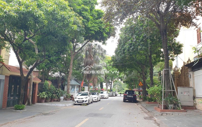 Cho Thuê Nhà TTA Khu Đô Thị Xuân Phương Garden 150m2  0967725125