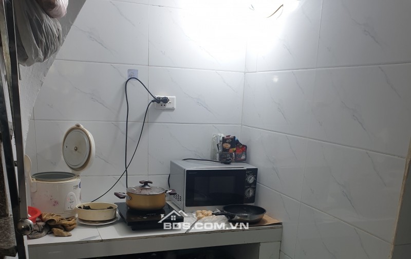 BÁN NHÀ MẶT ĐƯỜNG NHÁNH GIẢI PHÓNG 2 TẦNG 35M2 GIÁ 2 TỶ