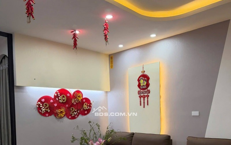 Bán Nhà Kinh Doanh VP Đại La, Hai Bà Trưng 54m, 6 tầng, mt 4.86m, giá 20.5 tỷ.