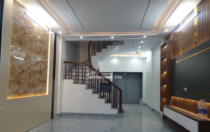 BÁN NHÀ ĐẸP 2.6 TỶ 3 TẦNG 52M2 ( TÂY BẮC ) NGÕ RỘNG ĐƯỜNG 19/5