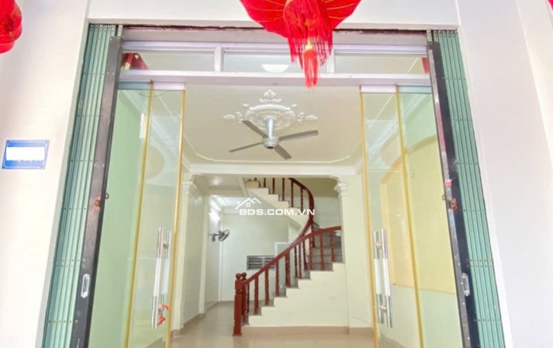 BÁN NHÀ ĐẸP 1.75 TỶ 3 TẦNG 41M2 ( TÂY NAM ) NGÕ TRẦN HUY LIỆU