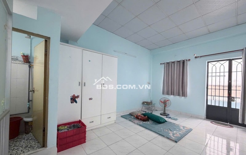 Nhà mới 3 tầng, ô tô đến cửa, đối diện C/C Sơn Kỳ, 3.2 tỷ