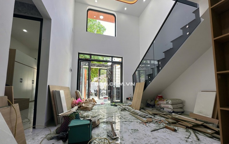 CHỈ 4,1 TỶ - SỞ HỮU NHÀ PHỐ 2 MẶT THOÁNG CMT8, CẨM LỆ!