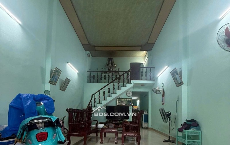 Bán nhà C4 Gác lửng đường LÊ THIỆT – SÁT BIỂN