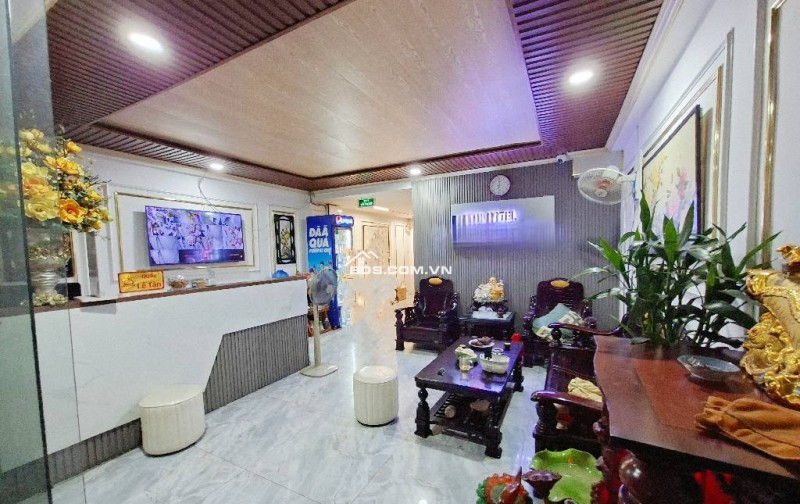 SIÊU PHẨM KHÁCH SẠN 7 TẦNG KHU TÊN LỬA 132M2 NGANG 5,5M THU NHẬP 2,6 TỶ/NĂM