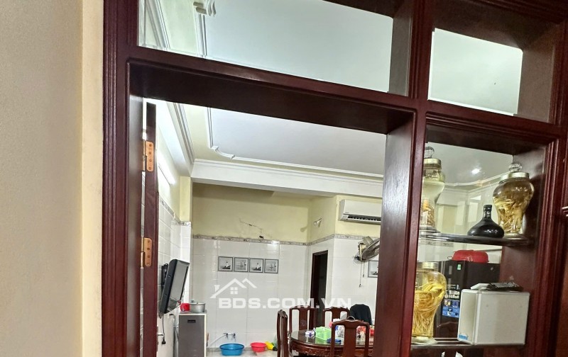 chào bán căn nhà 4 tầng 90m2 hướng đông nam khu ĐÔ thị Trần Lãm