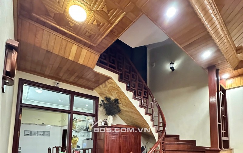 chào bán căn nhà 4 tầng 90m2 hướng đông nam khu ĐÔ thị Trần Lãm