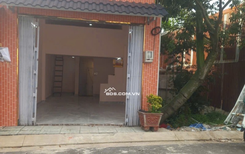 Bán nhà chính chủ ngay khu Đồng Diều Hóc Môn chỉ 946tr MT đường lớn