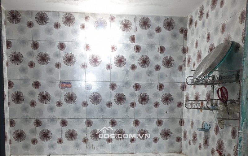 BÁN NHÀ 1.55 TỶ 2 TẦNG 46M2 SAU NHÀ MẶT ĐƯỜNG KHU SAU LA
