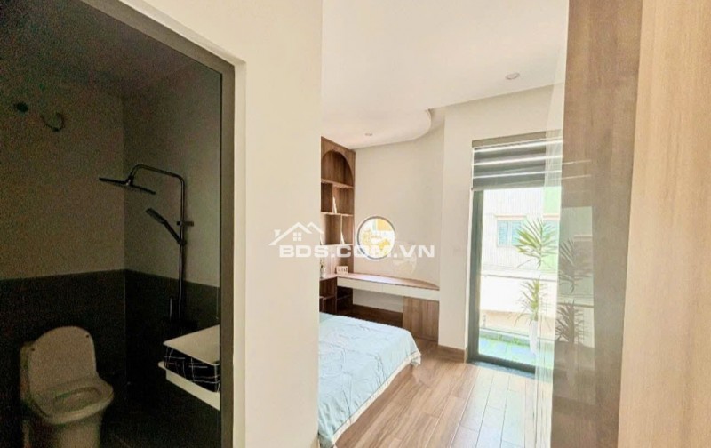 Siêu phẩm nhà 3 Tầng full nội thất Kiệt Nguyễn Chánh