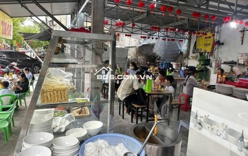 Sang quán bún bò có sẵn vật dụng vào KD ngay tại Hóc Môn