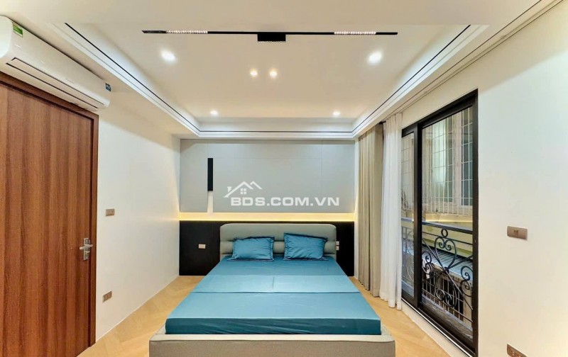 Bán Nhà Gần Phố, Thang Máy, Kim Ngưu, Hai Bà Trưng 30m, 6 tầng, mt 5.7m, giá 13.5 tỷ.