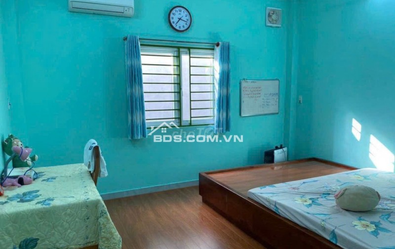 Bán nhà đúc 3 tầng hẻm xe hơi, nhà siêu rộng ở Gò Cát, Phú Hữu Q9