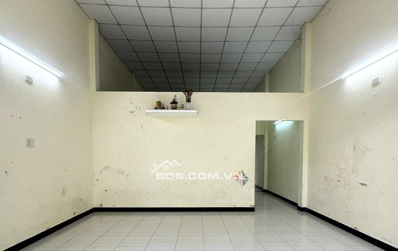 Bán nhà C4 Lương Khánh Thiện - Gía = Lô đất