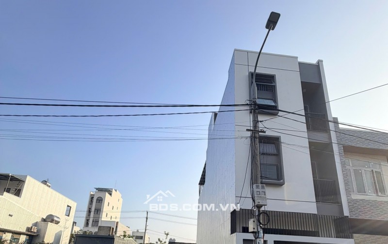 Bán đất đường Hòa Phú 2 - Trục thông Nguyễn Chơn