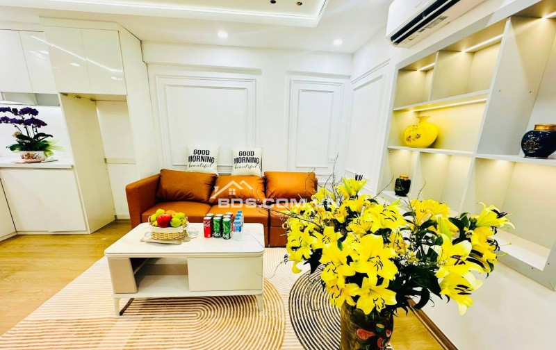 Bán Nhà Ngõ Ô TÔ, Ở Luôn Nam Đồng, Đống Đa 75m, giá 4.2 tỷ.