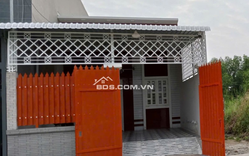 Chính chủ  BÁN NHÀ XÂY MỚI P. 9, TP Mỹ Tho - ĐƯỜNG Ô TÔ - DIỆN TÍCH 5x15,36M - GIÁ CỰC TỐT sổ đỏ chính chủ, giá cực rẻ