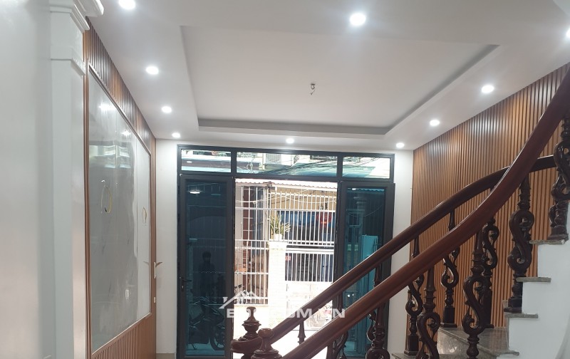 BÁN NHÀ 2.45 TỶ 3 TẦNG 48M2 ( TÂY NAM ) NGÕ TRẦN THÁI TÔNG