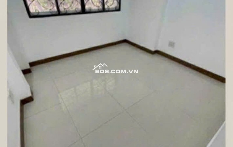 Cho thuê nhà Nguyễn Kiệm gần ngã tư Phú Nhuận 1 trệt 1 lầu giá 9tr