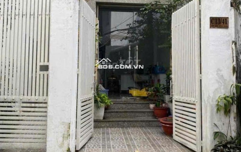 Cho thuê mặt bằng làm văn phòng, mở lớp học, mở shop ở Quận 4