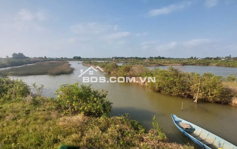 CƠ HỘI VÀNG: SỞ HỮU 1,8 HÉCTA ĐẤT THỦY SẢN – TẶNG NGAY NHÀ KIÊN CỐ FULL NỘI THẤT