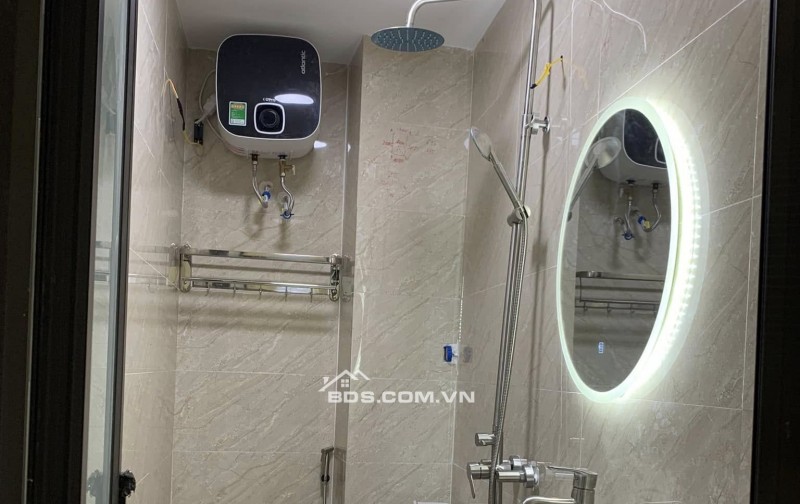 BÁN NHÀ PHÂN LÔ QUÂN ĐỘI LÝ SƠN LONG BIÊN 42m MT 4m 5 TẦNG THÔNG KHU CHUNG CƯ HẬU CẦN KHAI SƠN 2 THOÁNG NHIỀU TIỆN ÍCH.