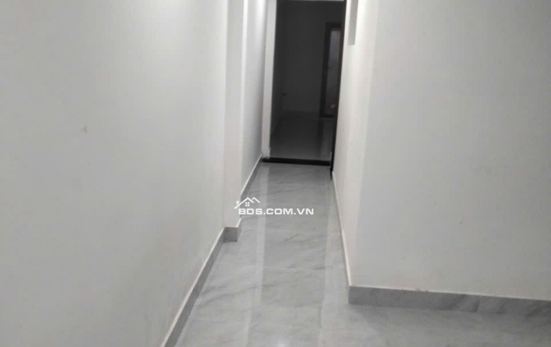 BÁN NHÀ 2 TẦNG GẦN BIỂN ĐƯỜNG GIÁP VĂN CƯƠNG