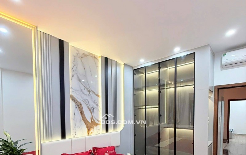 Bán Nhà Hồng Mai, Hai Bà Trưng 40m, 4 tầng, mt 3.5m, giá 9.5 tỷ.