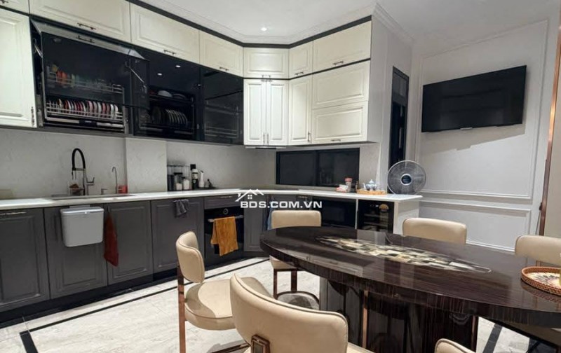 Bán Nhà Phố VIP Lê Thanh Nghị, Hai Bà Trưng 68m, 7 tầng, mt 4.3m, giá 45 tỷ.