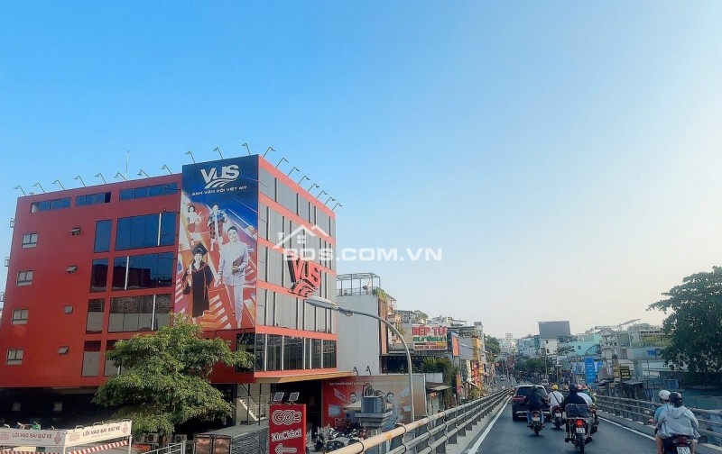 GẤP bán nhà HXH Nguyễn Kiệm P.3 ngang 4.2m 80m2 cho thuê cao gần BV 175 chỉ 9.9 tỷ.