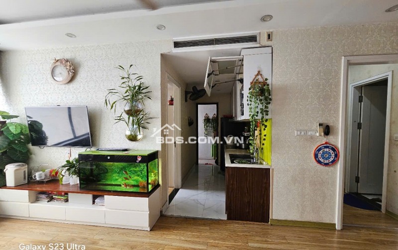 Chính chủ Bán CHCC 2PN tầng trung, giá tốt tại Greenstars - Thành phố giao lưu - Phạm Văn Đồng. Giá 6,3 tỷ