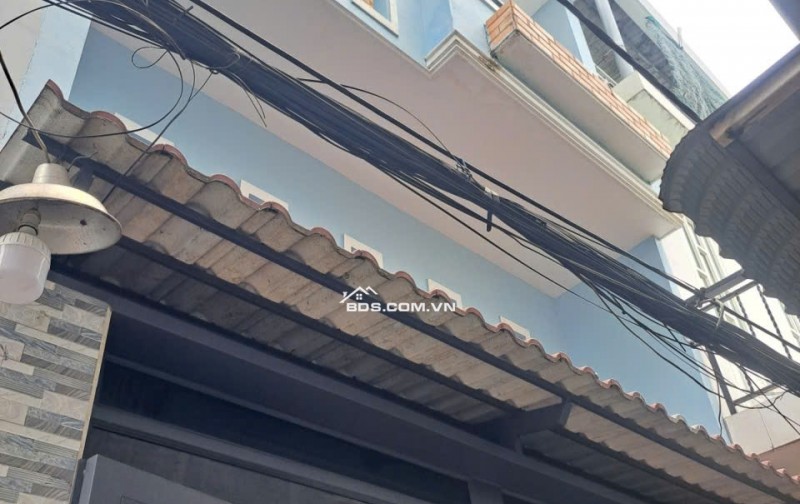 Nhà mới 3 tầng, ô tô đến cửa, đối diện C/C Sơn Kỳ, 3.2 tỷ