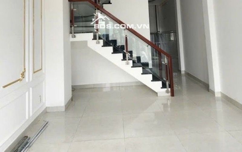 KHU NHÀ LẦU CAO CẤP – ĐƯỜNG 12M CÓ VỈA HÈ – SÁT KÊNH THAM LƯƠNG – 50M² – 5 TẦNG - 6PN – NHỈNH 6 TỶ