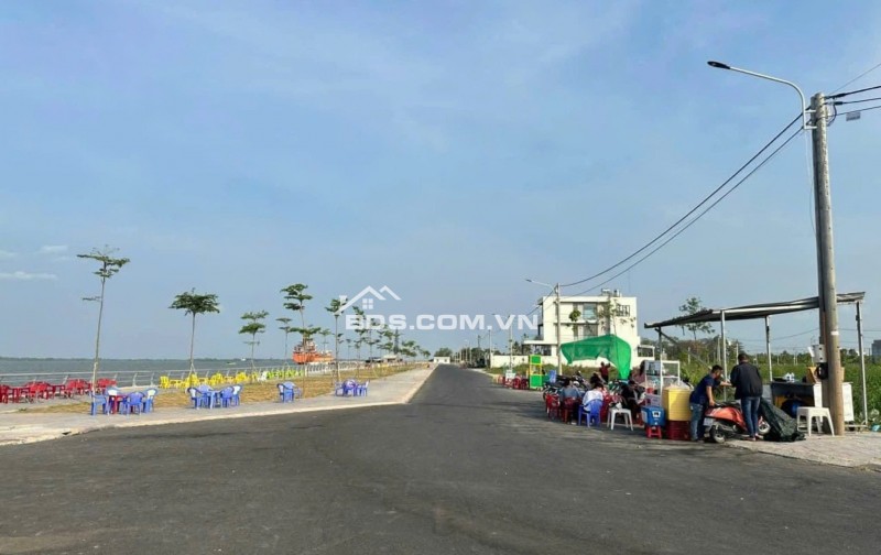 Thông tin chi tiết: nền Chính Chủ Cần Thơ mới , HIỆN TẠI LÀ CHÂU THÀNH , CÂN THƠ