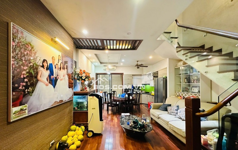 Mặt Phố Lò Đúc 300M2 190 Tỷ 1 Sổ 1 Chủ Mặt Tiền Rộng Đẹp Vỉa hè rộng