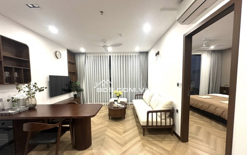 Apartment Giảng Võ 8 Tầng Ô TÔ Tránh -45 Tỷ 2 Mặt Trước Sau PCCC GPXD Đủ