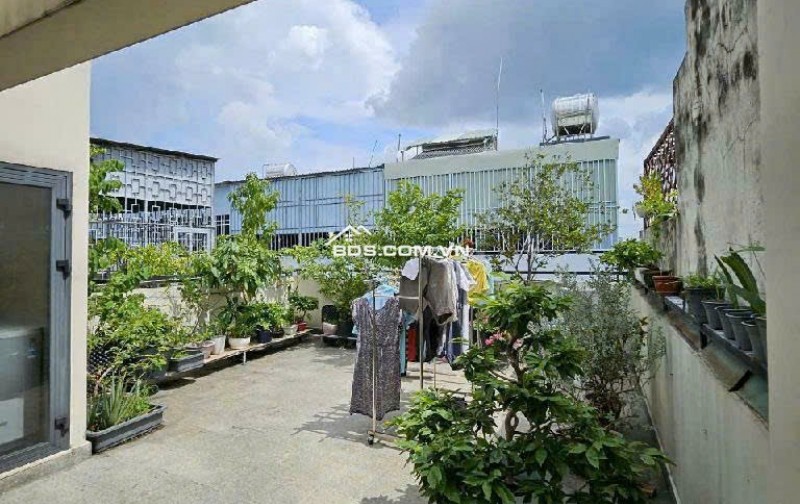 Bán nhà 5 tầng ngang 6m HXH Đặng Thùy Trâm 120m2 gần trường học tặng NT chỉ 17.5 tỷ.