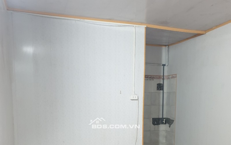 BÁN NHÀ 1.55 TỶ 2 TẦNG 46M2 SAU NHÀ MẶT ĐƯỜNG KHU SAU LA