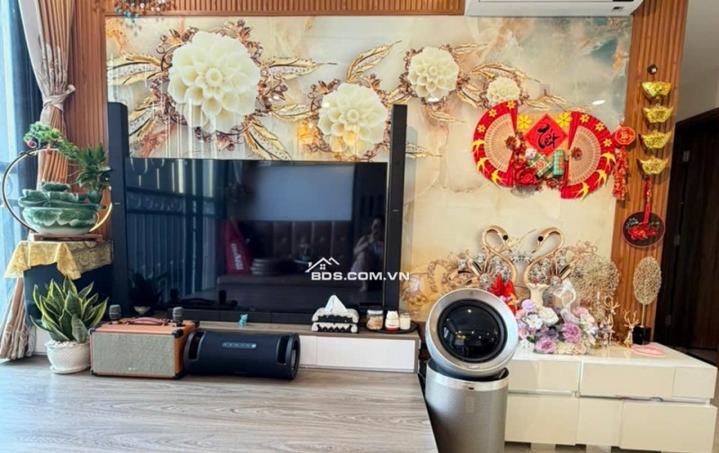 Cần bán căn 75.7m2 Toà nhà ST. Morizt cao cấp nhất Đại lộ Phạm Văn Đồng