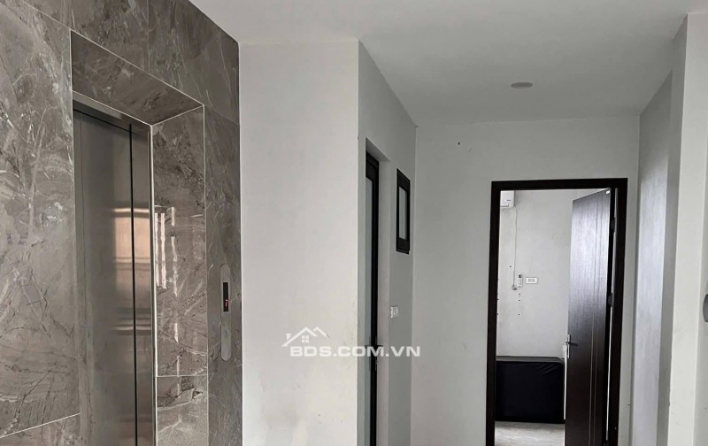 Bán Nhà Kinh Doanh Đỉnh, Hoàng Cầu, Đống Đa 64m, 7 tầng, mt 4.4m, giá 39.9 tỷ