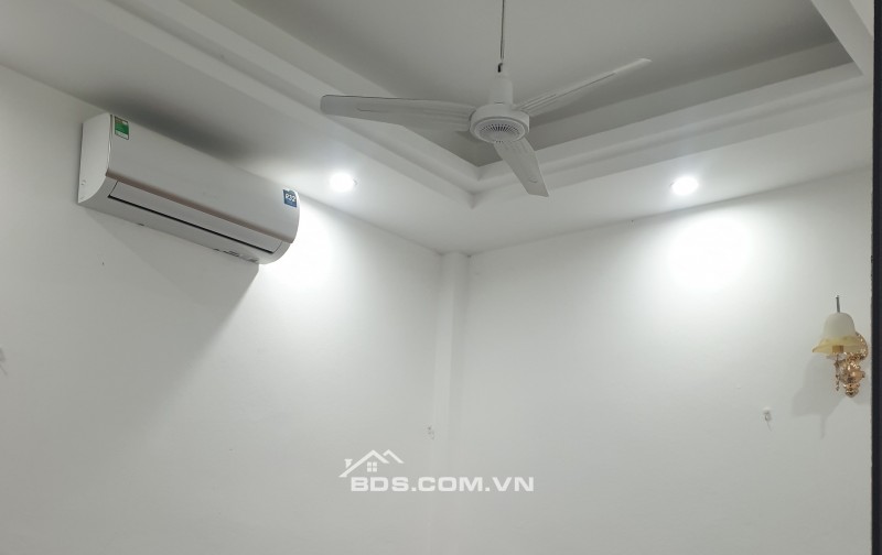 BÁN NHÀ ĐẸP 2.6 TỶ 3 TẦNG 47M2 ( TÂY NAM ) NGÕ SONG HÀO